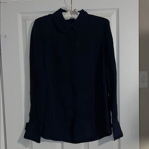 Frame denim 100% silk button down blouse with Peter Pan collar.